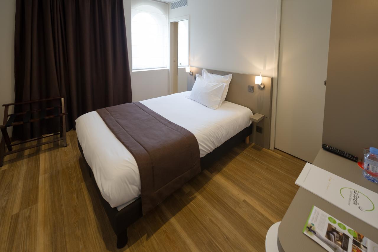 La Sorelle Hotel Golf Et Restaurant Villette-sur-Ain Exterior foto